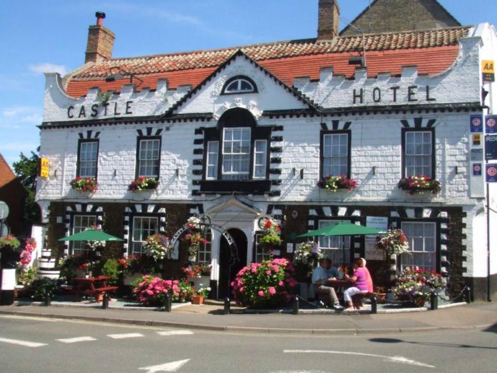 Castle Hotel Downham Market Luaran gambar